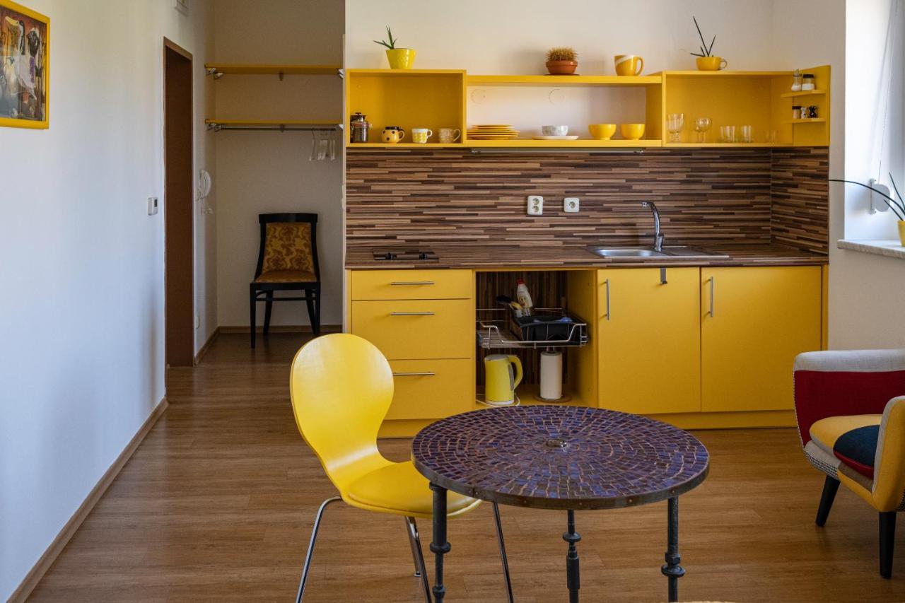 Apartmany Gulliver Mikulov Exterior foto