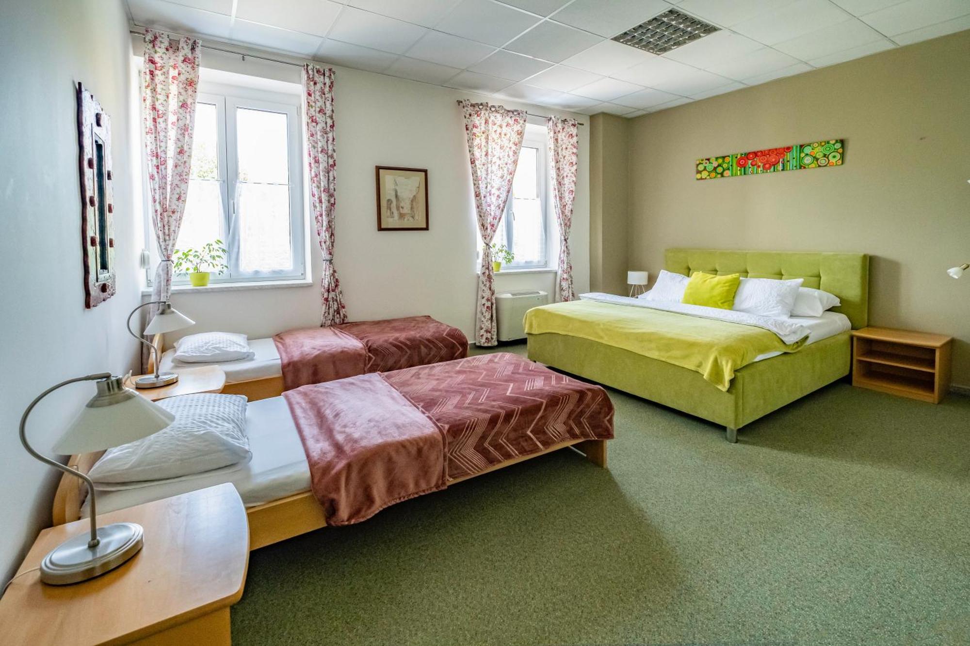 Apartmany Gulliver Mikulov Exterior foto